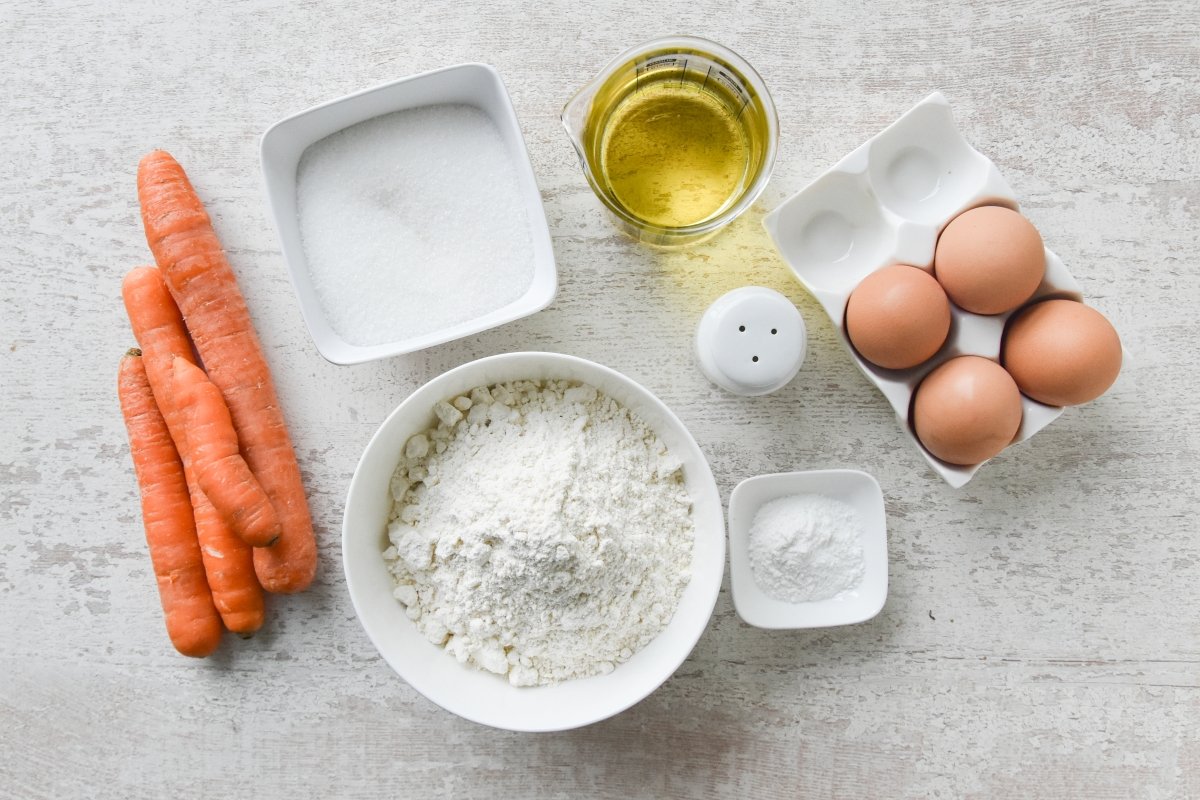 Ingredientes para preparar el bizcocho de zanahoria