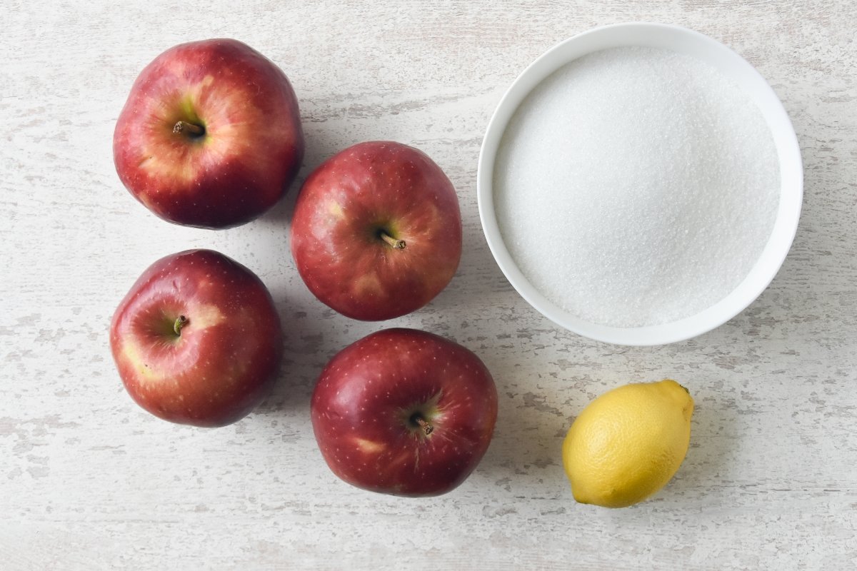 Ingredientes para preparar el dulce de manzana