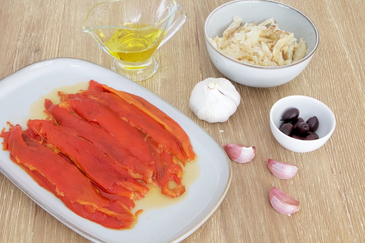 Ingredientes para preparar el esgarraet valenciano