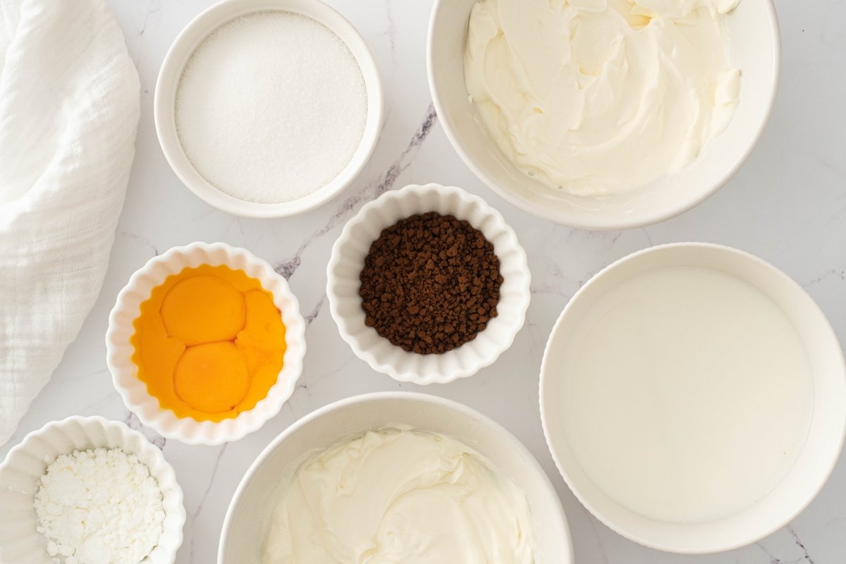 Ingredientes para preparar el helado de café