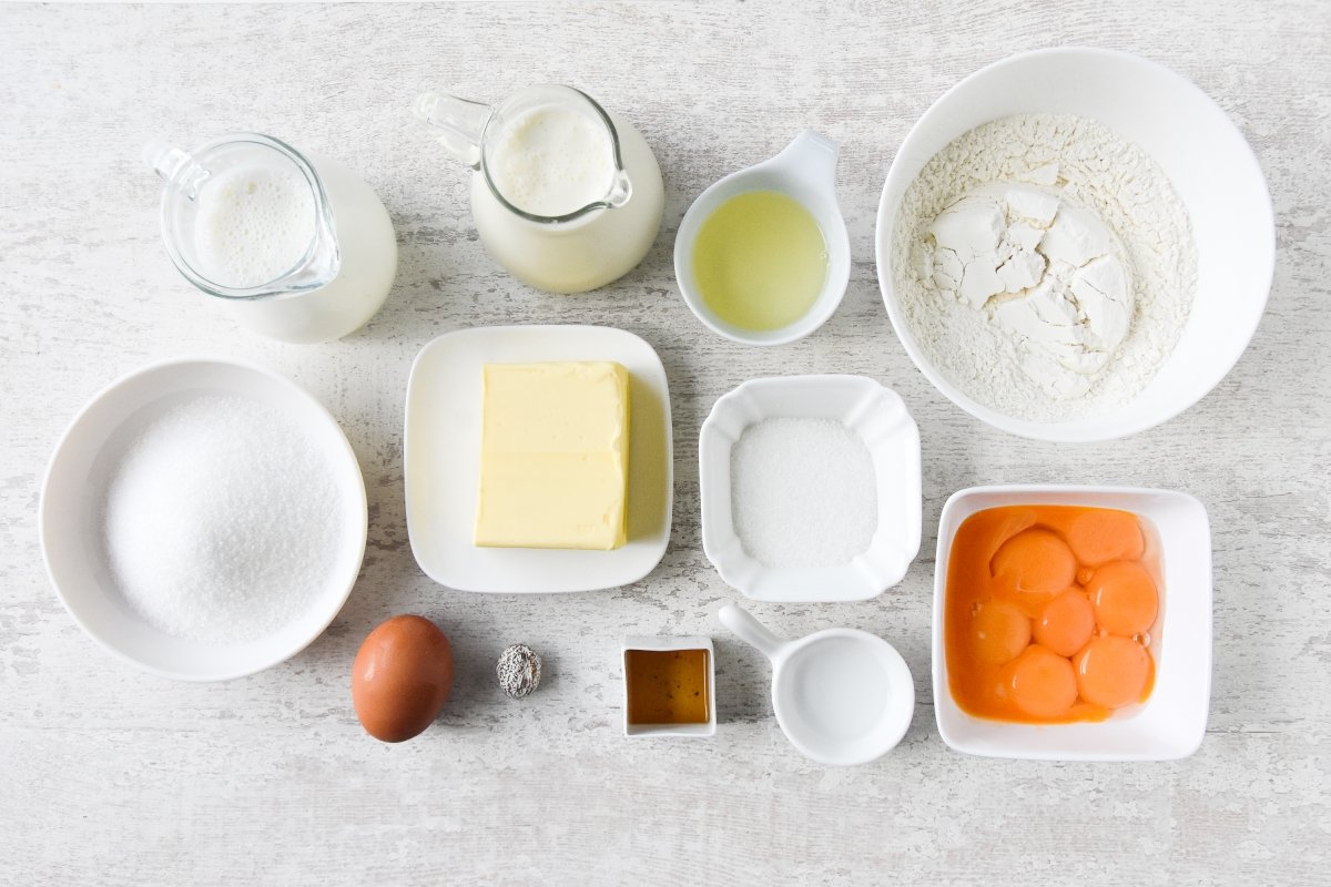 Ingredientes para preparar el pastel de crema