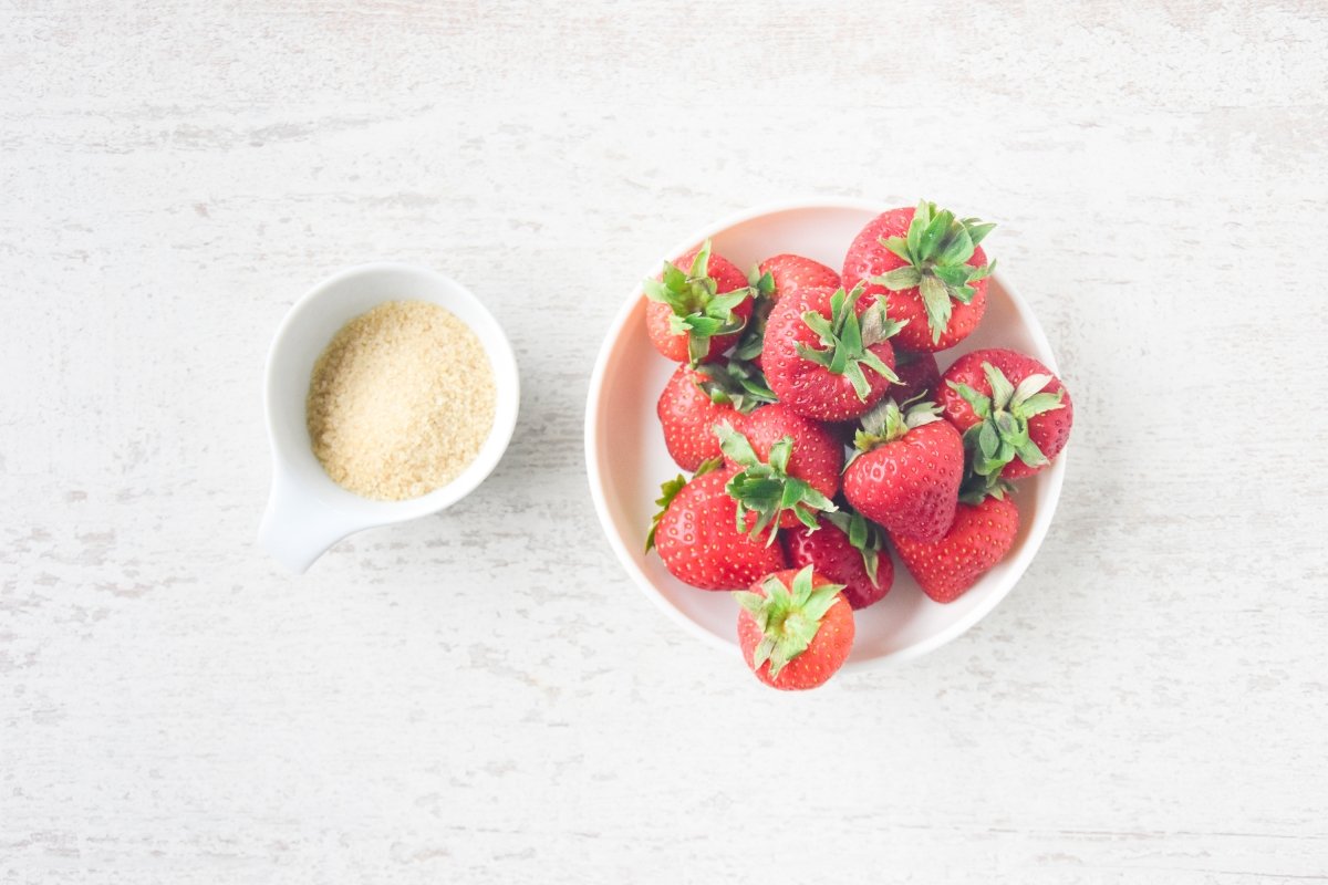Ingredientes para preparar el sorbete de fresa