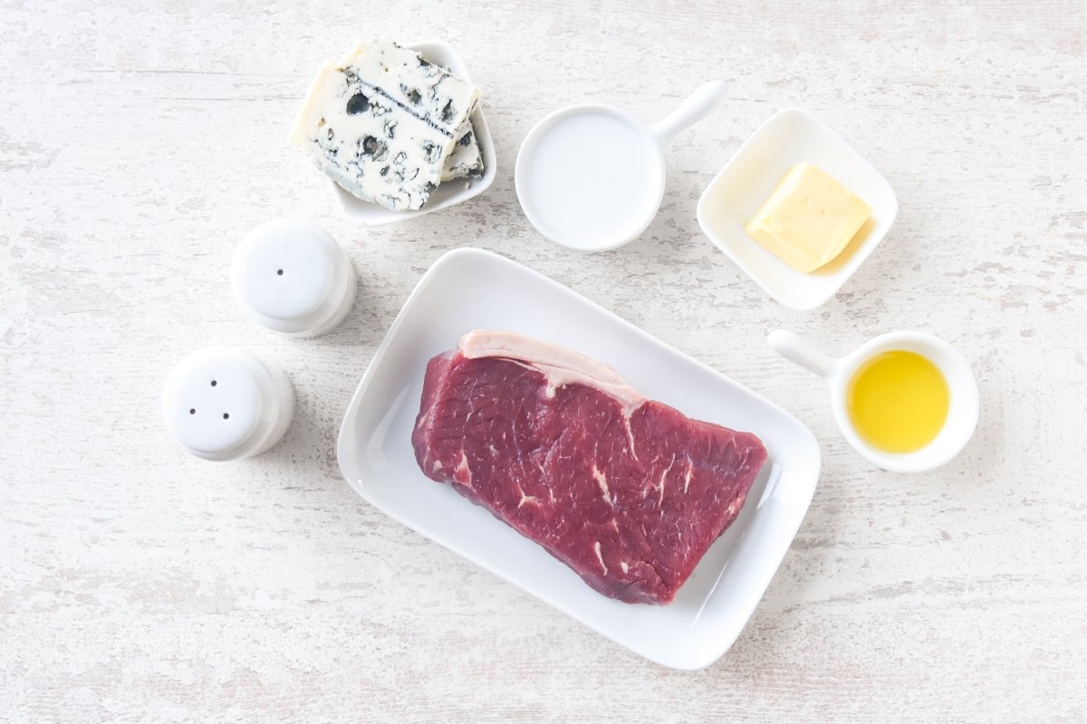 Ingredientes para preparar entrecot al roquefort