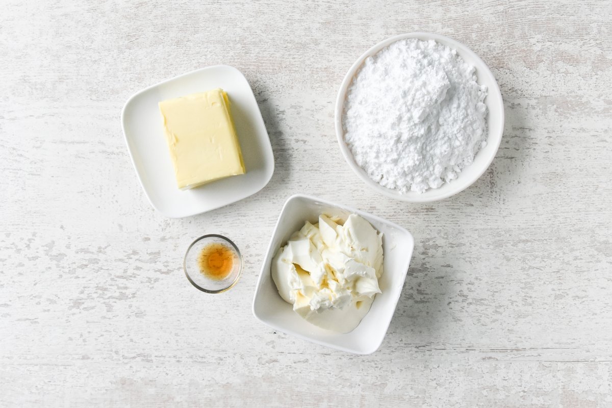 Ingredientes para preparar frosting de queso