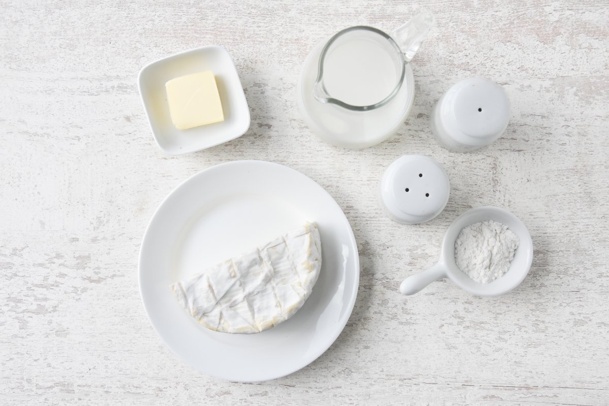 Ingredientes para preparar la crema de queso