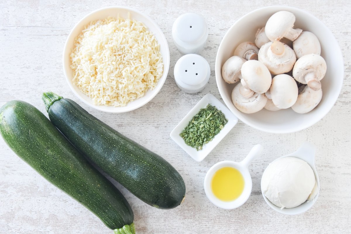 Ingredientes para preparar la lasaña de calabacín
