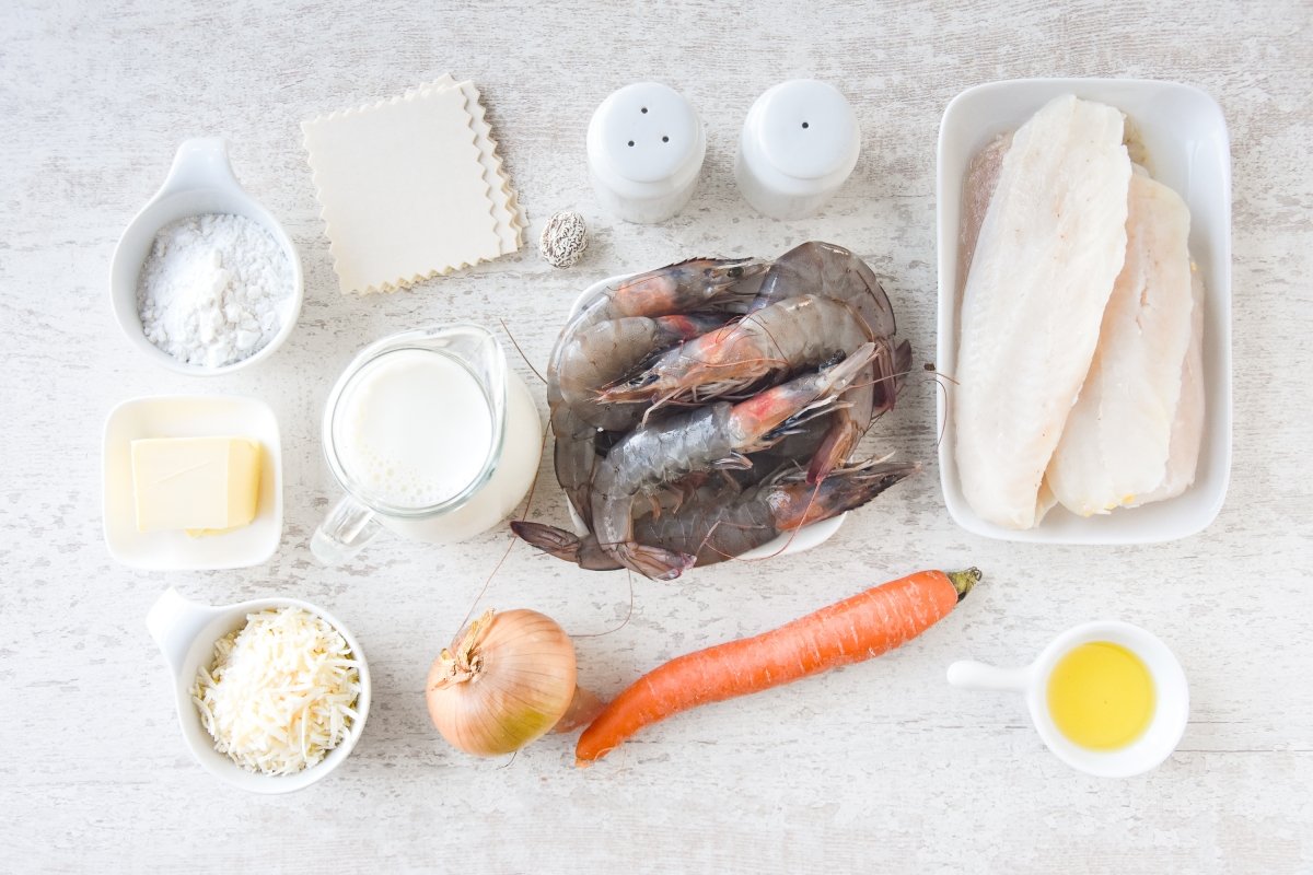 Ingredientes para preparar la lasaña de merluza