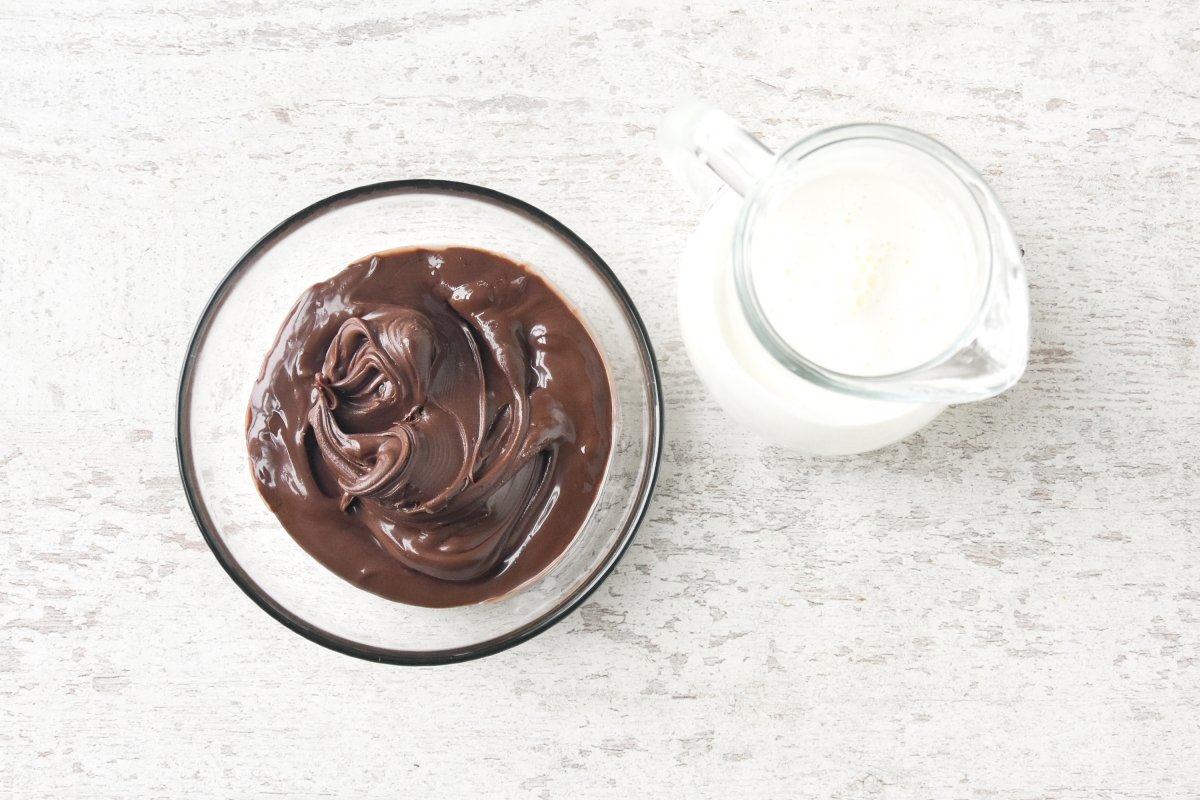 Ingredientes para preparar la mousse de Nutella
