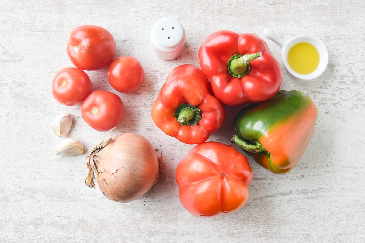 Ingredientes para preparar la peperonata