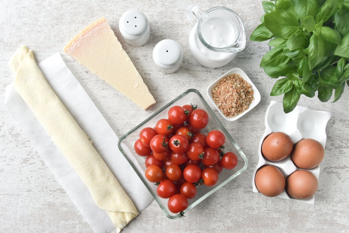 Ingredientes para preparar la tarta salada de tomate