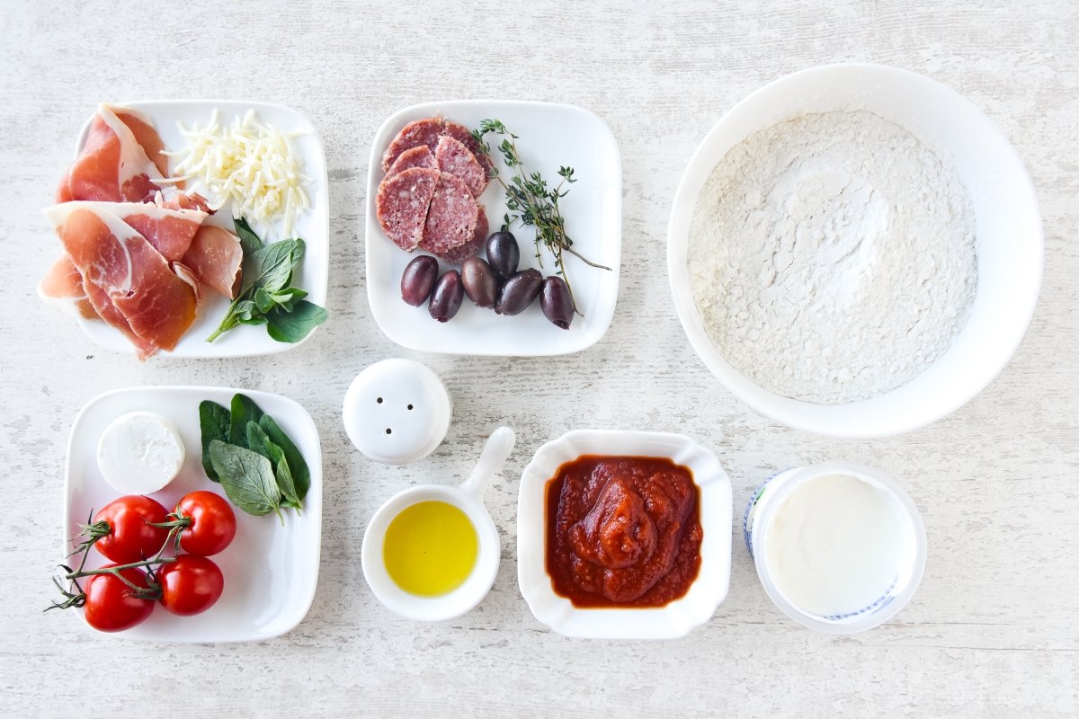 Ingredientes para preparar las mini pizzas