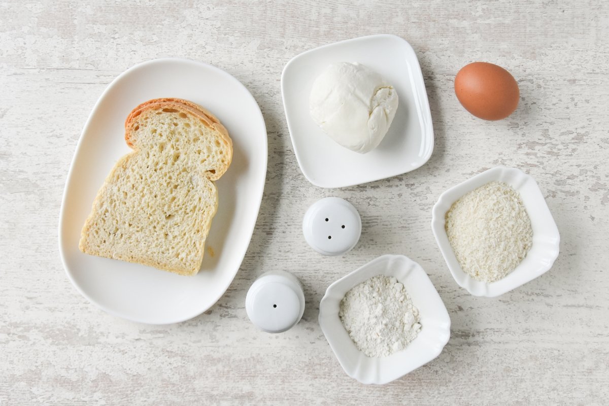 Ingredientes para preparar mozzarella in carrozza