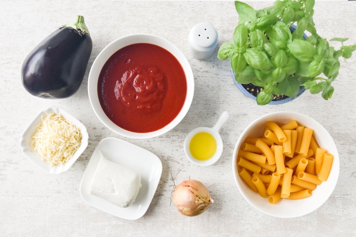 Ingredientes para preparar pasta a la siciliana
