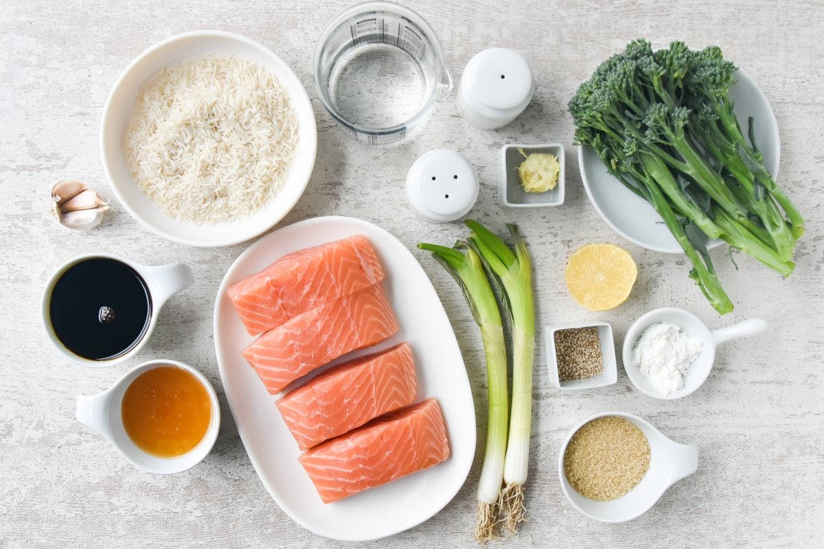 Ingredientes para preparar salmón teriyaki