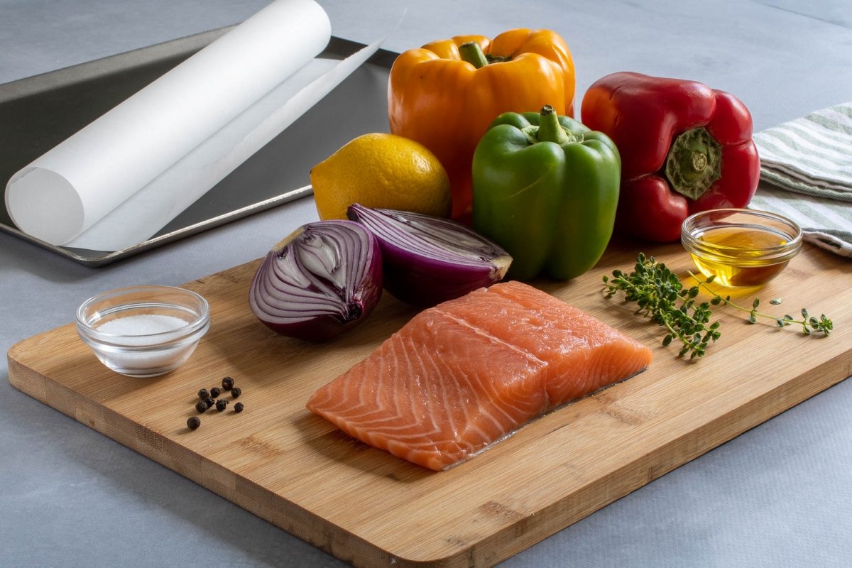 Ingredientes salmón en papillote al horno con verduras