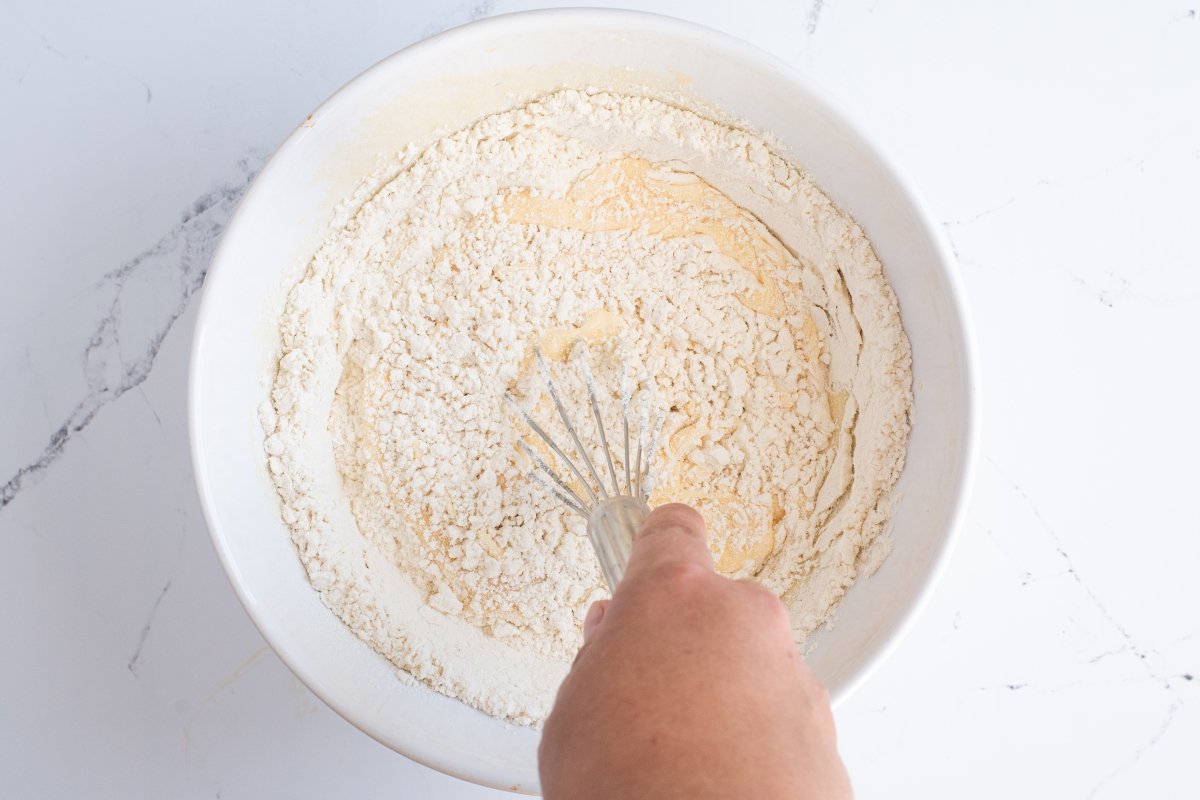 Integramos la harina de los cannelés