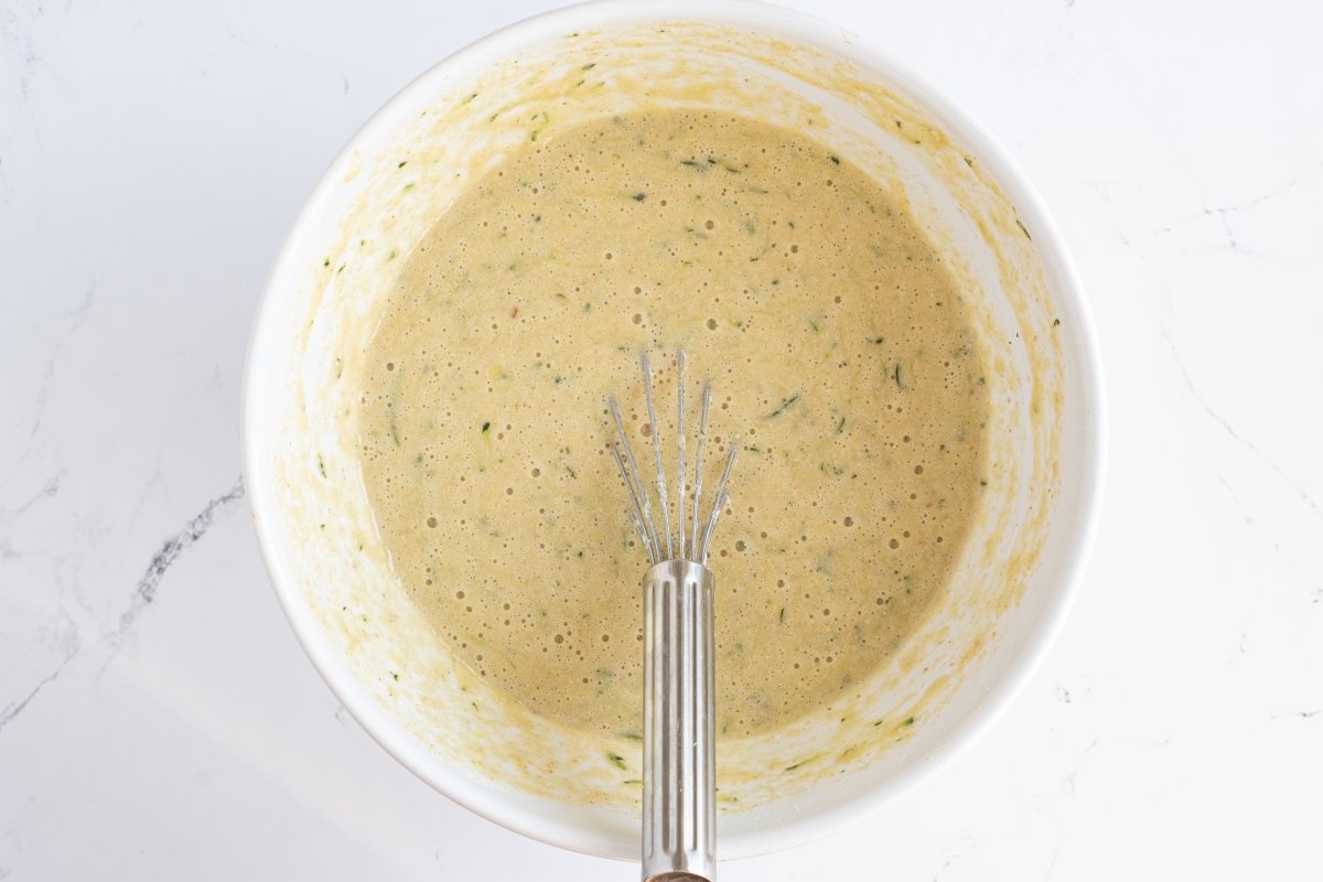 Integramos la harina en la masa