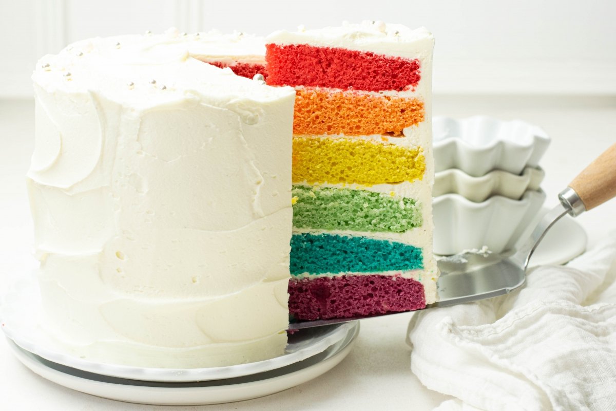 Interior de la tarta arcoíris