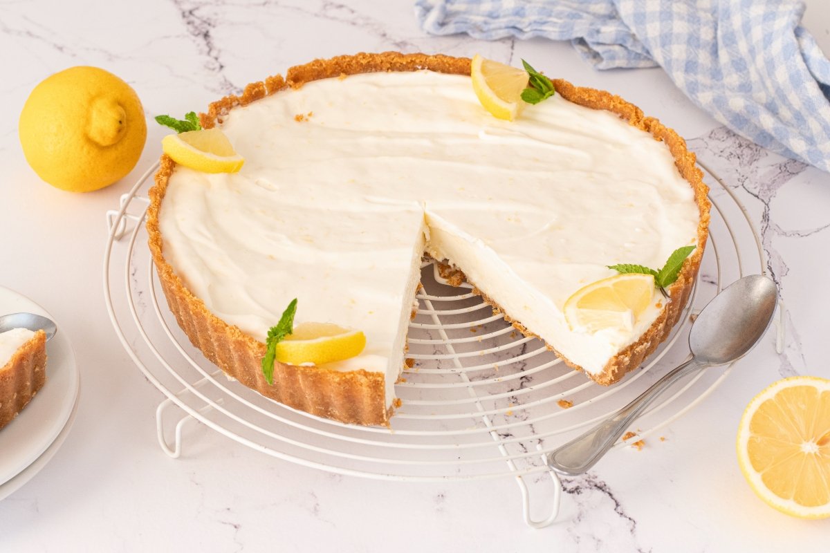 Interior de la tarta de limón con leche condensada