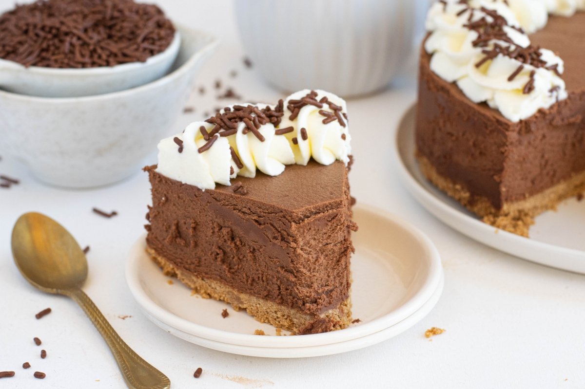 Interior de la tarta de mousse de chocolate