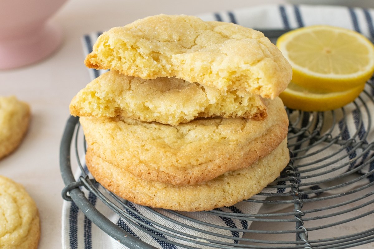 inside of lemon cookies