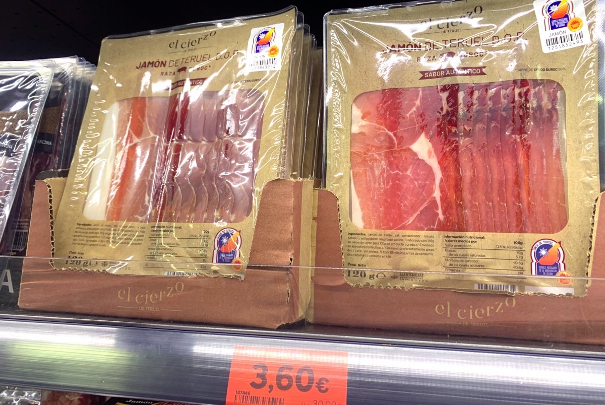 Jamón de Teruel envasado en la charcutería de Mercadona