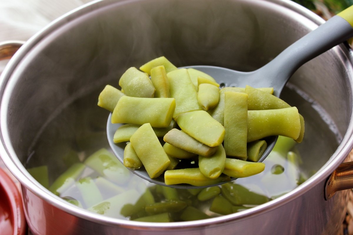 Judías Verdes con Patatas y Jamón - Cocina a Buenas Horas