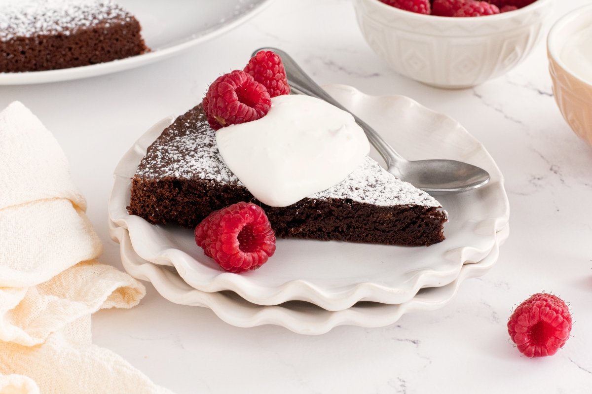 Kladdkaka lista para servir