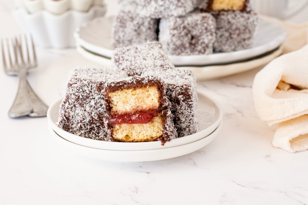 Lamingtons con mermelada