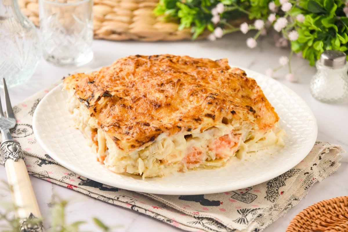 Lasaña de merluza y gambas