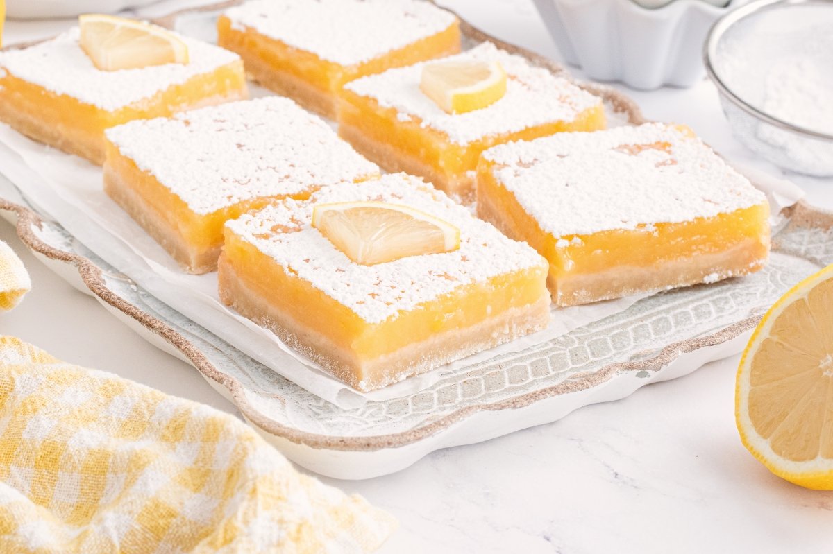 Lemon bars