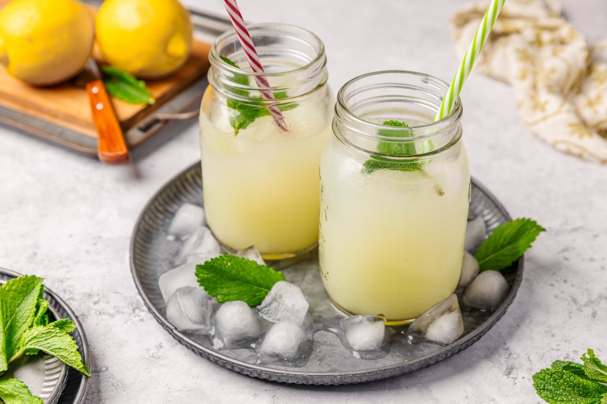 Limonada en Thermomix servida