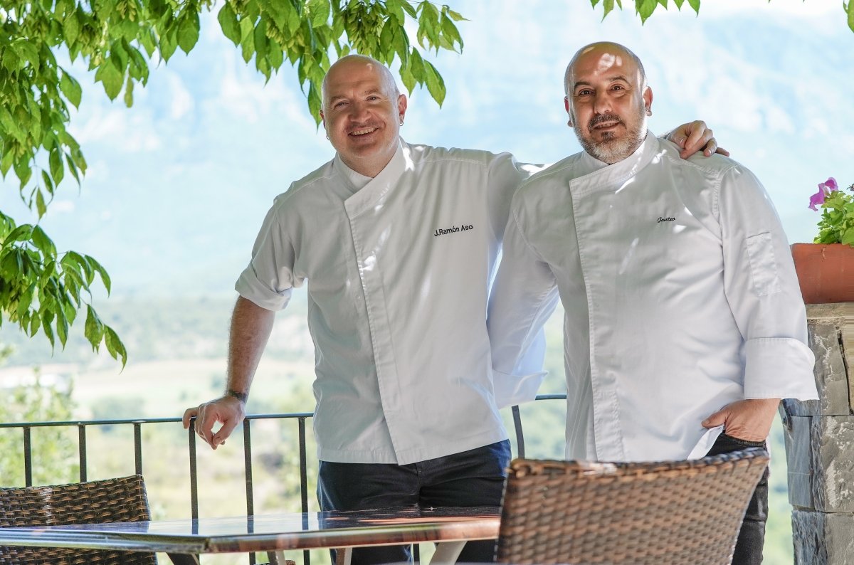 Los chefs de Callizo celebran su estrella Michelin