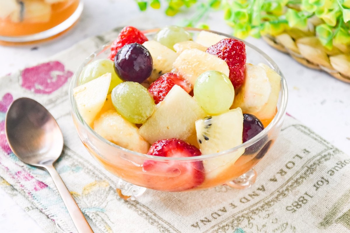 Macedonia de frutas lista para comer