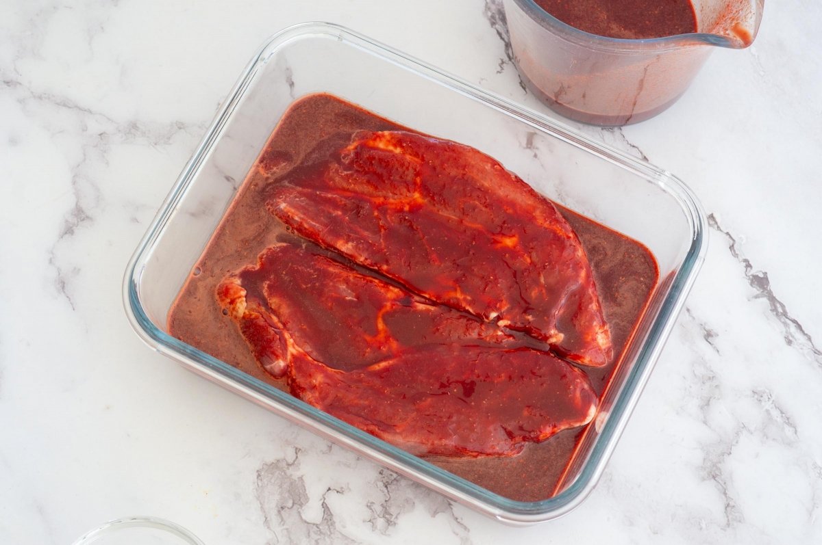 Marinar el char siu