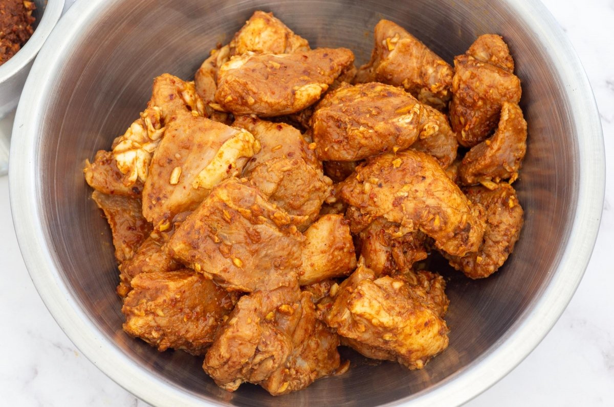 Marinar el vindaloo de cerdo