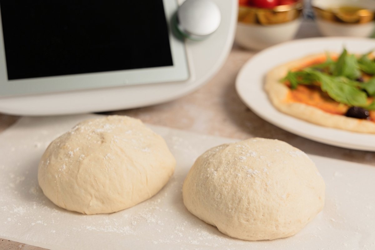 Masa de pizza en Thermomix, muy rápida y casi sin esfuerzo