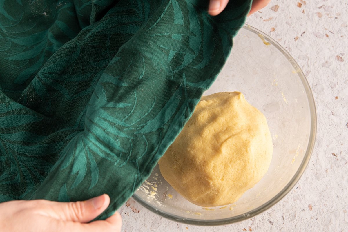 Masa lista para hacer hallaquitas