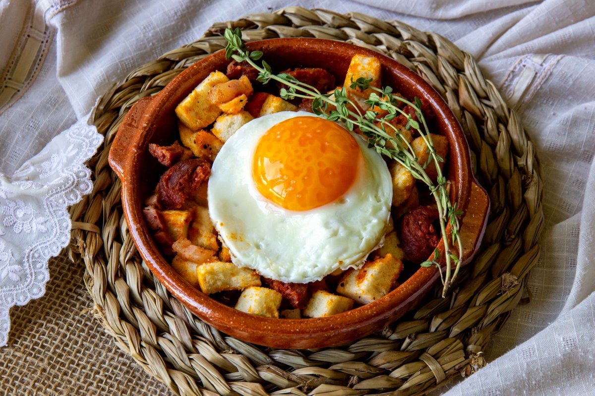 Migas con naranja