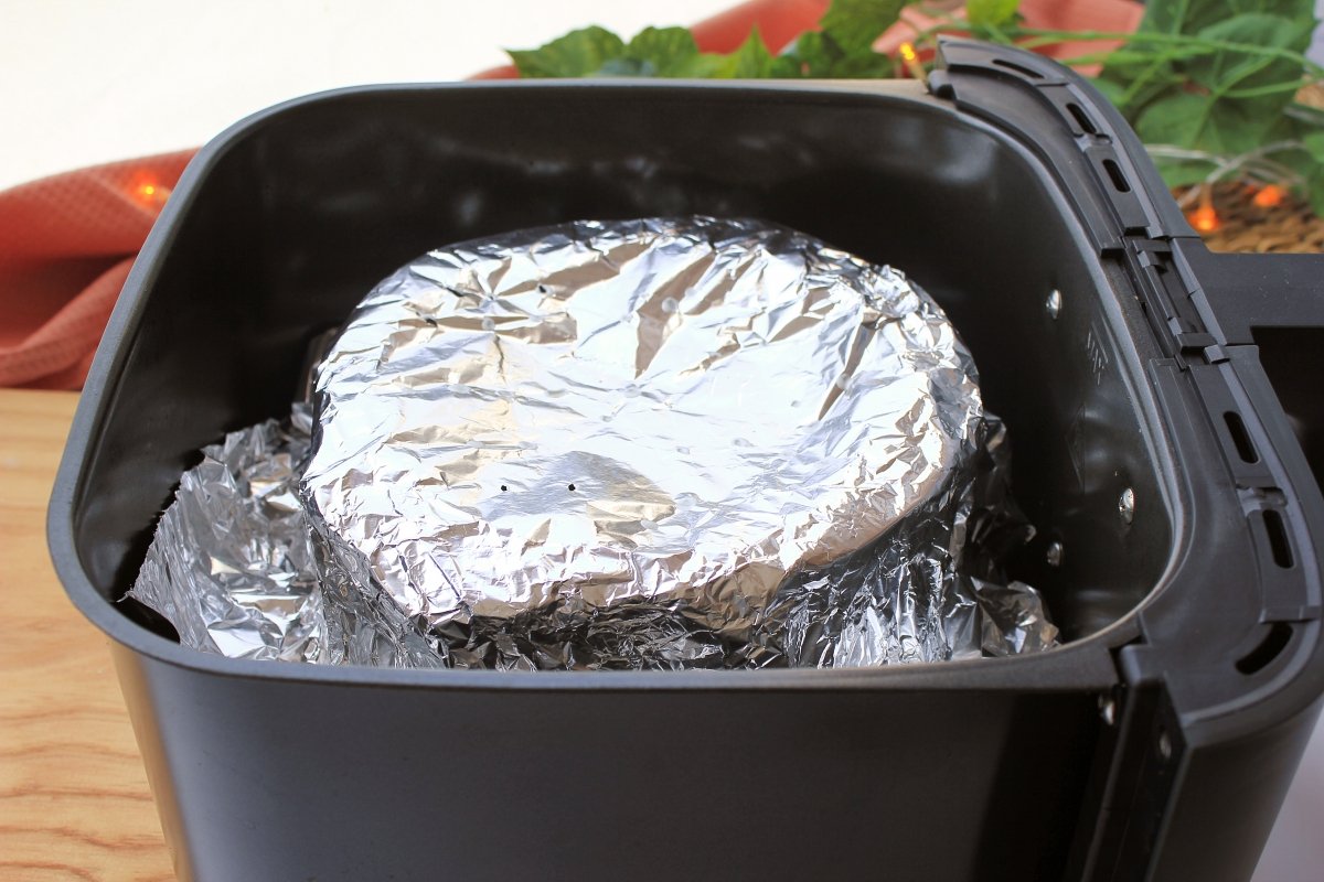 Pan covered with aluminum foil