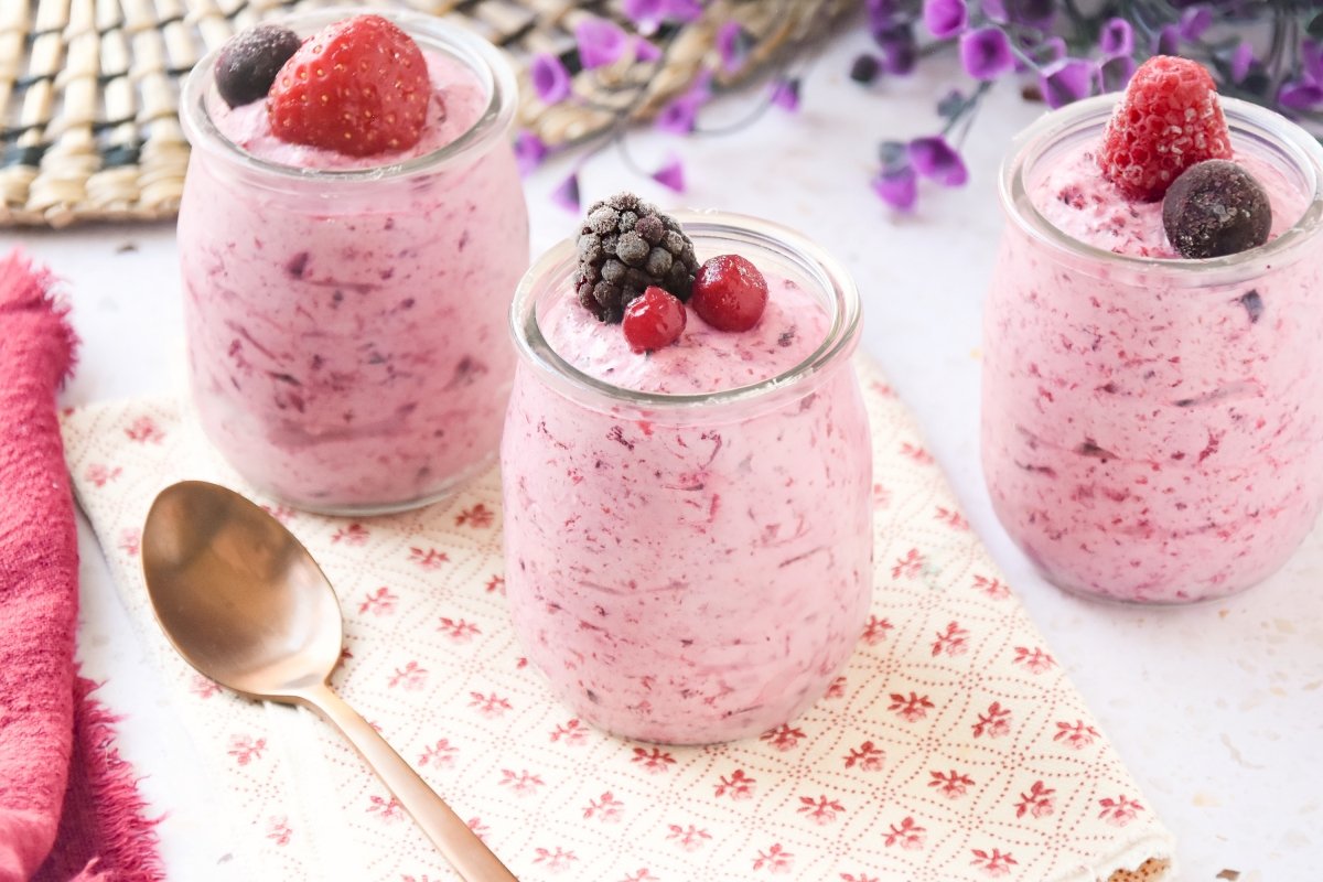 Mousse de frutos rojos casera