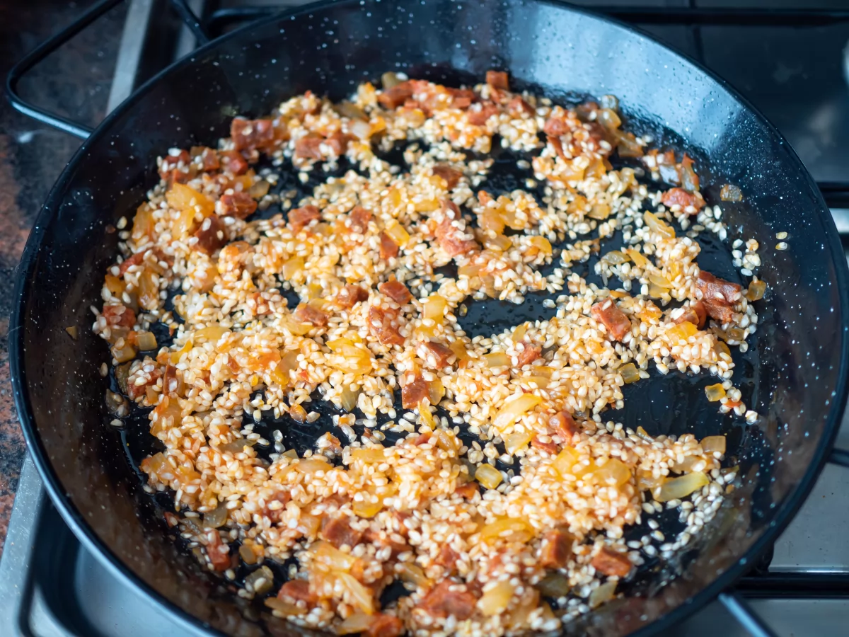 Arroz con caracoles 6 Nacarar el arroz para el arroz con caracoles