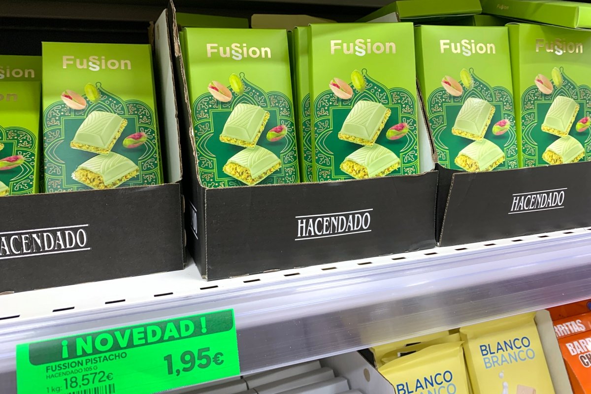 Nuevo chocolate Fussion al estilo chocolate de Dubai de Mercadona con pistacho