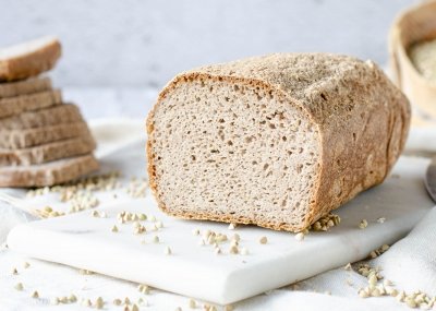 Pan de trigo sarraceno y lentejas