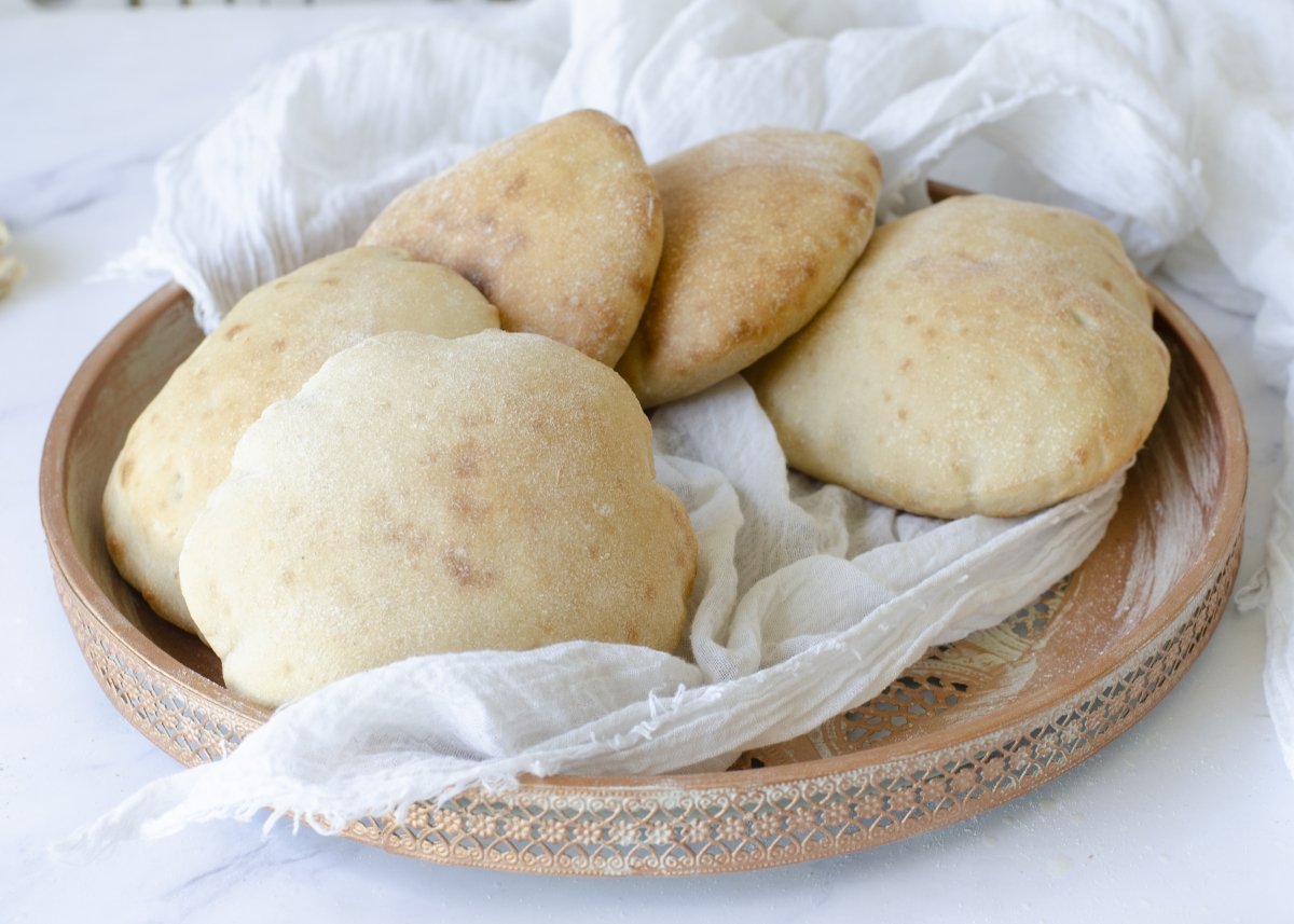 Freshly baked pita breads