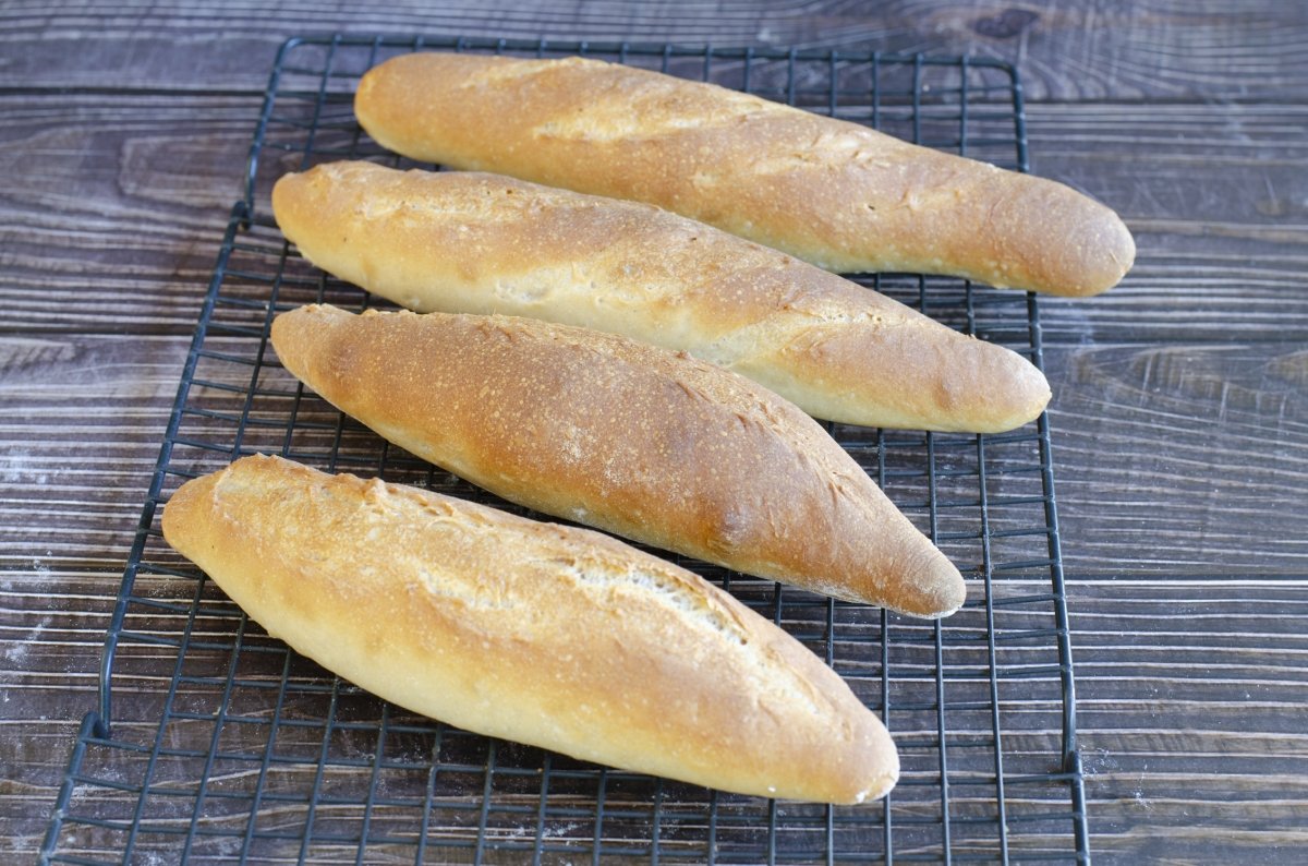 Breads cooling on wire rack