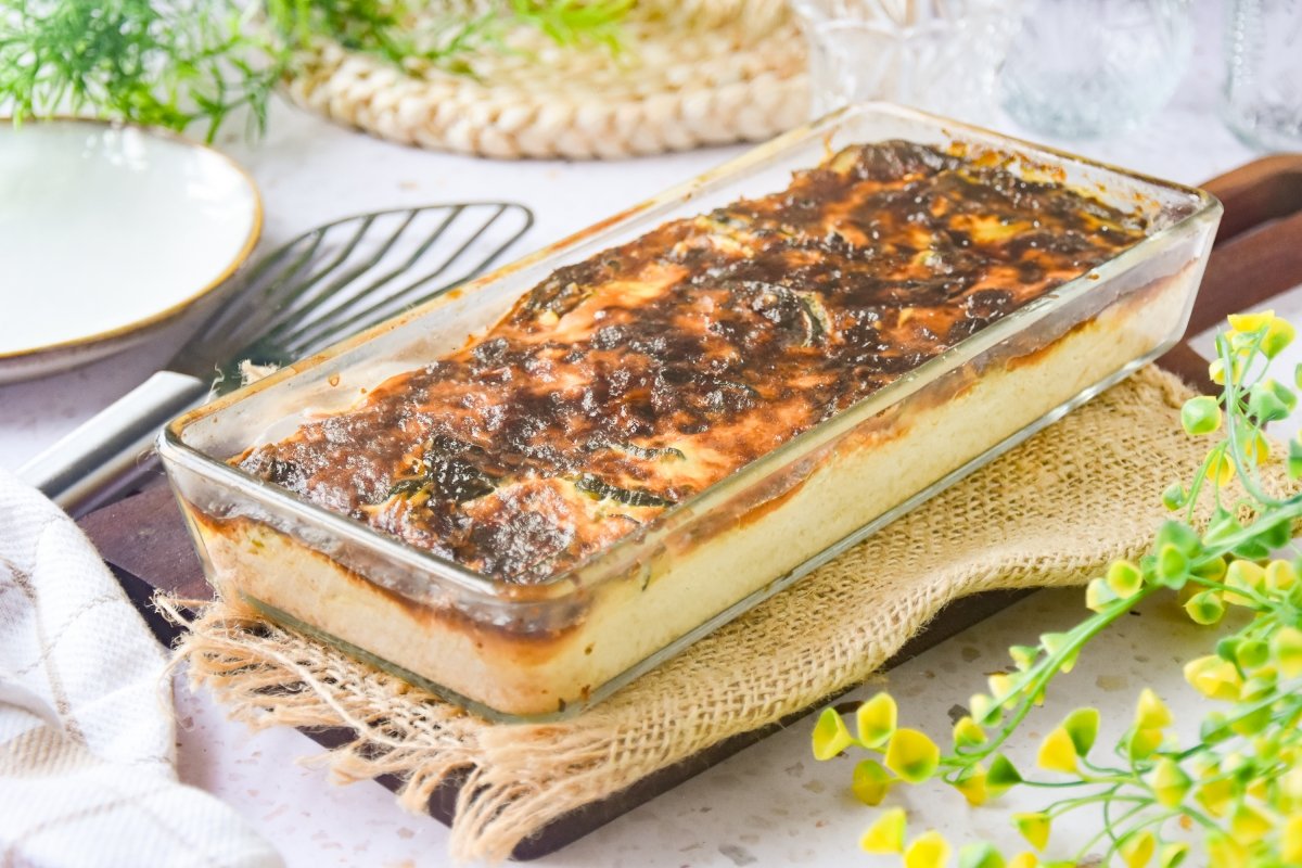 Pastel de calabacín en freidora de aire sin desmoldar