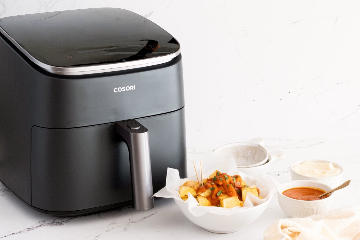 Patatas bravas con freidora de aire Cosori