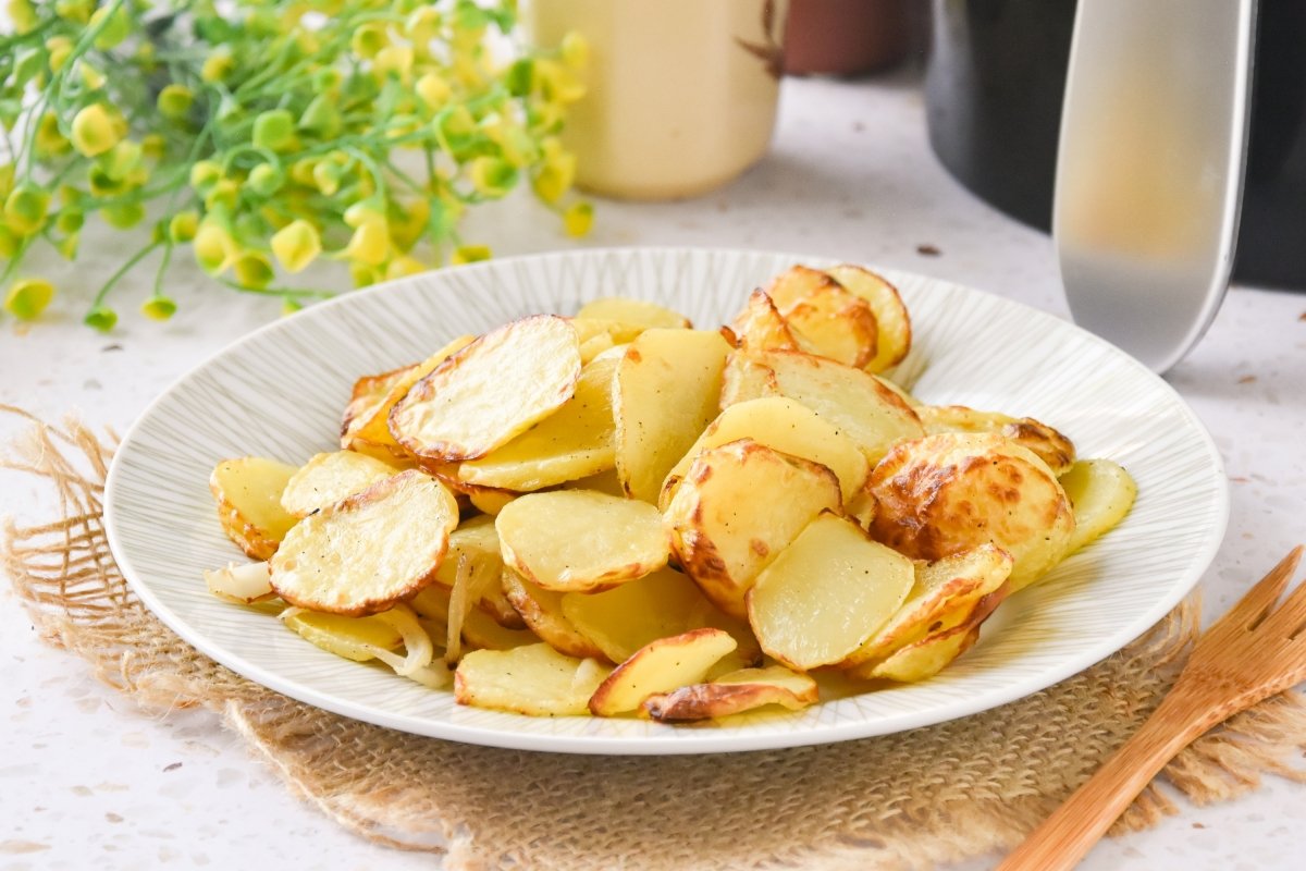 Patatas panaderas en airfryer