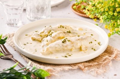Pechugas de pollo con salsa de queso